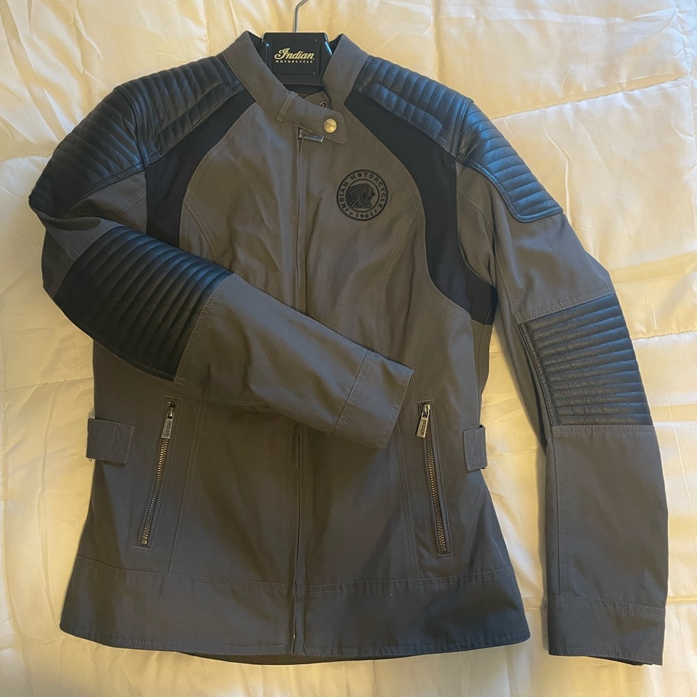 Women’s medium Indian Motorcycle riding jacket